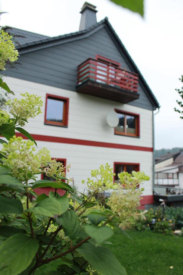 Ferienwohnung Conni เฮลเลนธาล ภายนอก รูปภาพ
