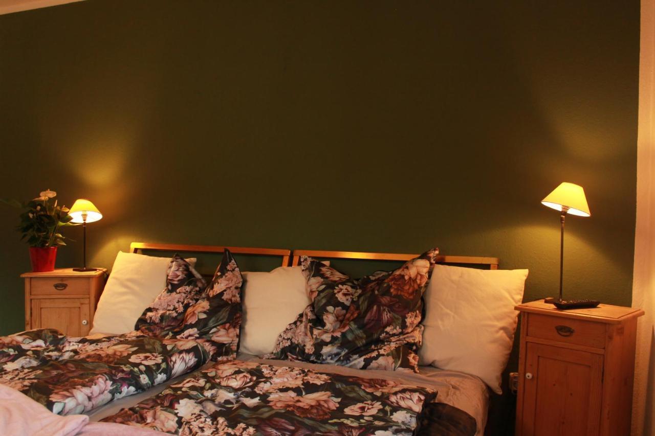 Ferienwohnung Conni เฮลเลนธาล ภายนอก รูปภาพ